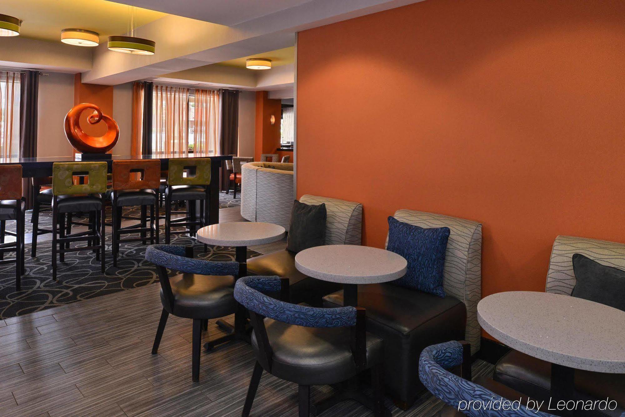 Hampton Inn Springfield Exteriér fotografie