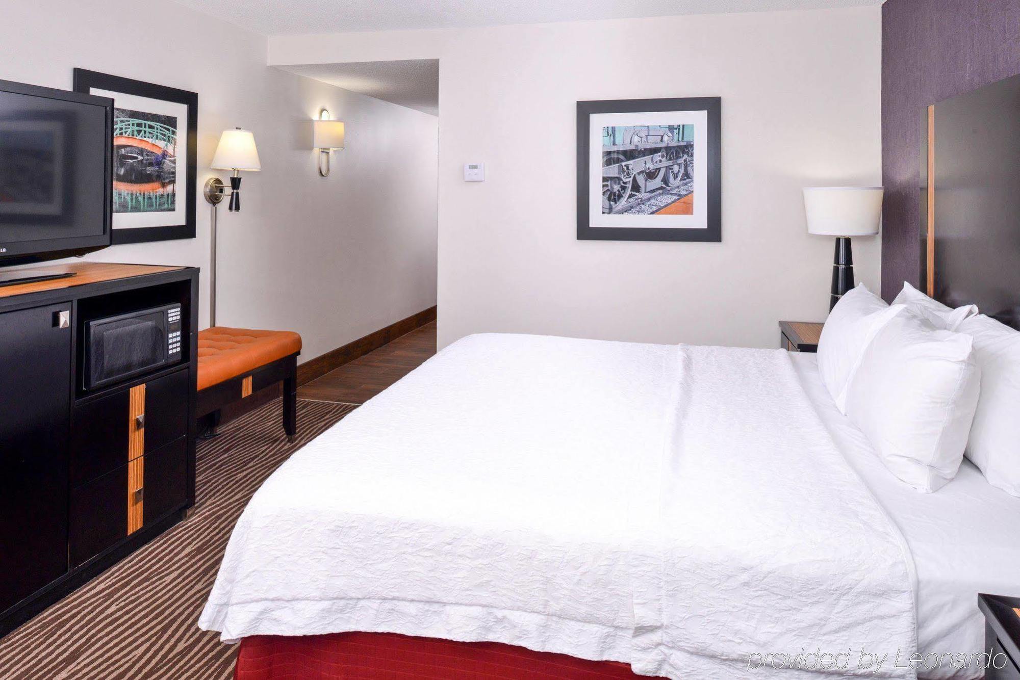 Hampton Inn Springfield Exteriér fotografie