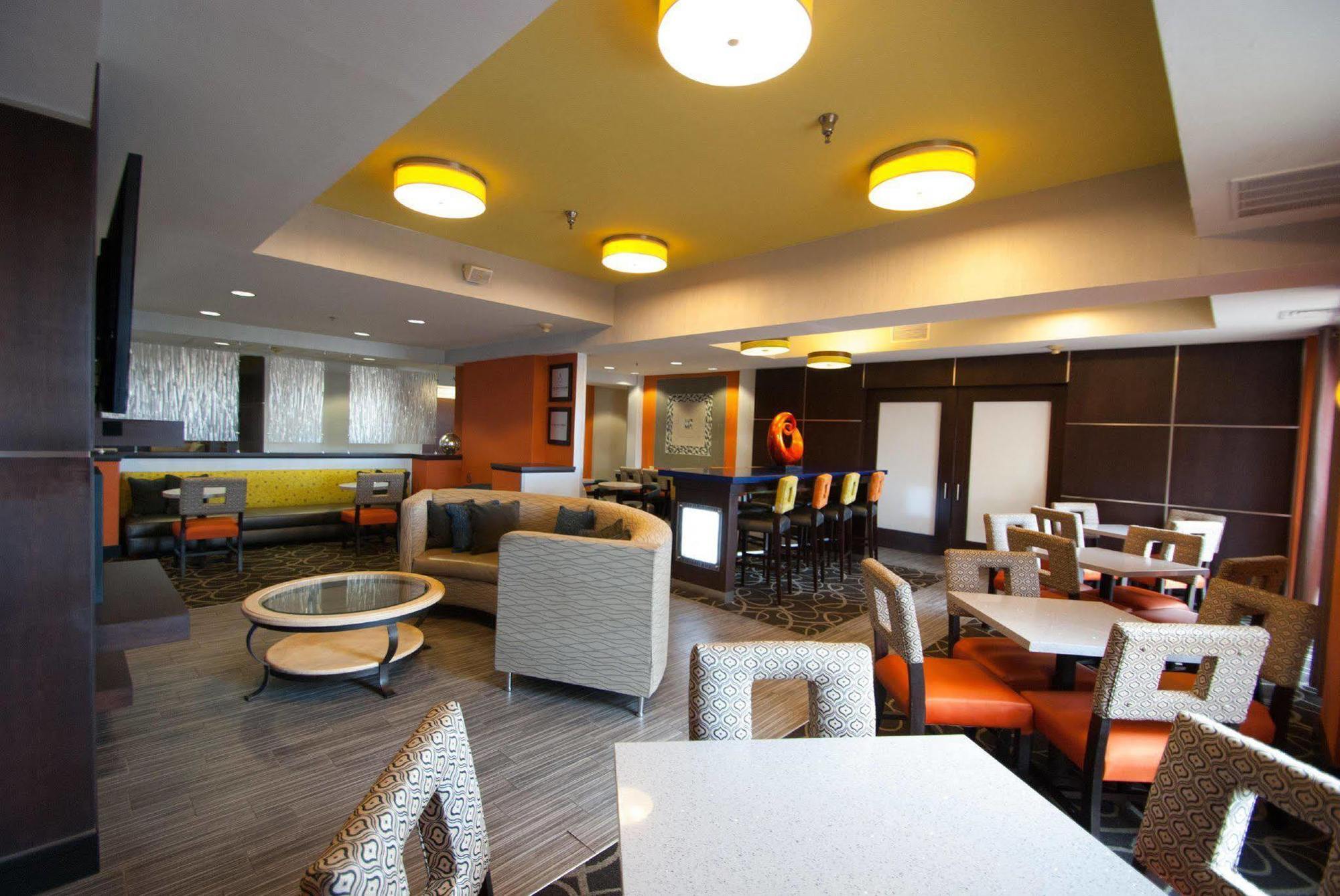 Hampton Inn Springfield Exteriér fotografie