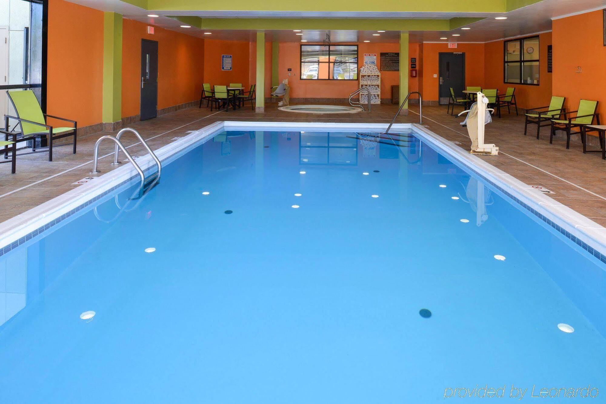 Hampton Inn Springfield Exteriér fotografie